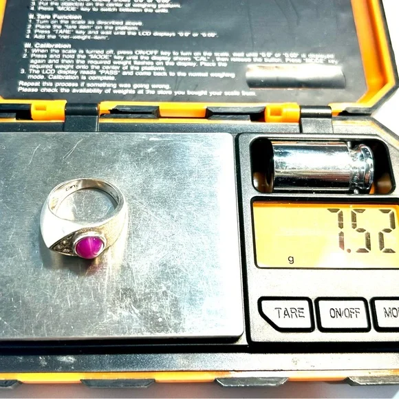 Vintage 14K White Gold Ruby Ring 6.5” Rare Design - Picture 8 of 8